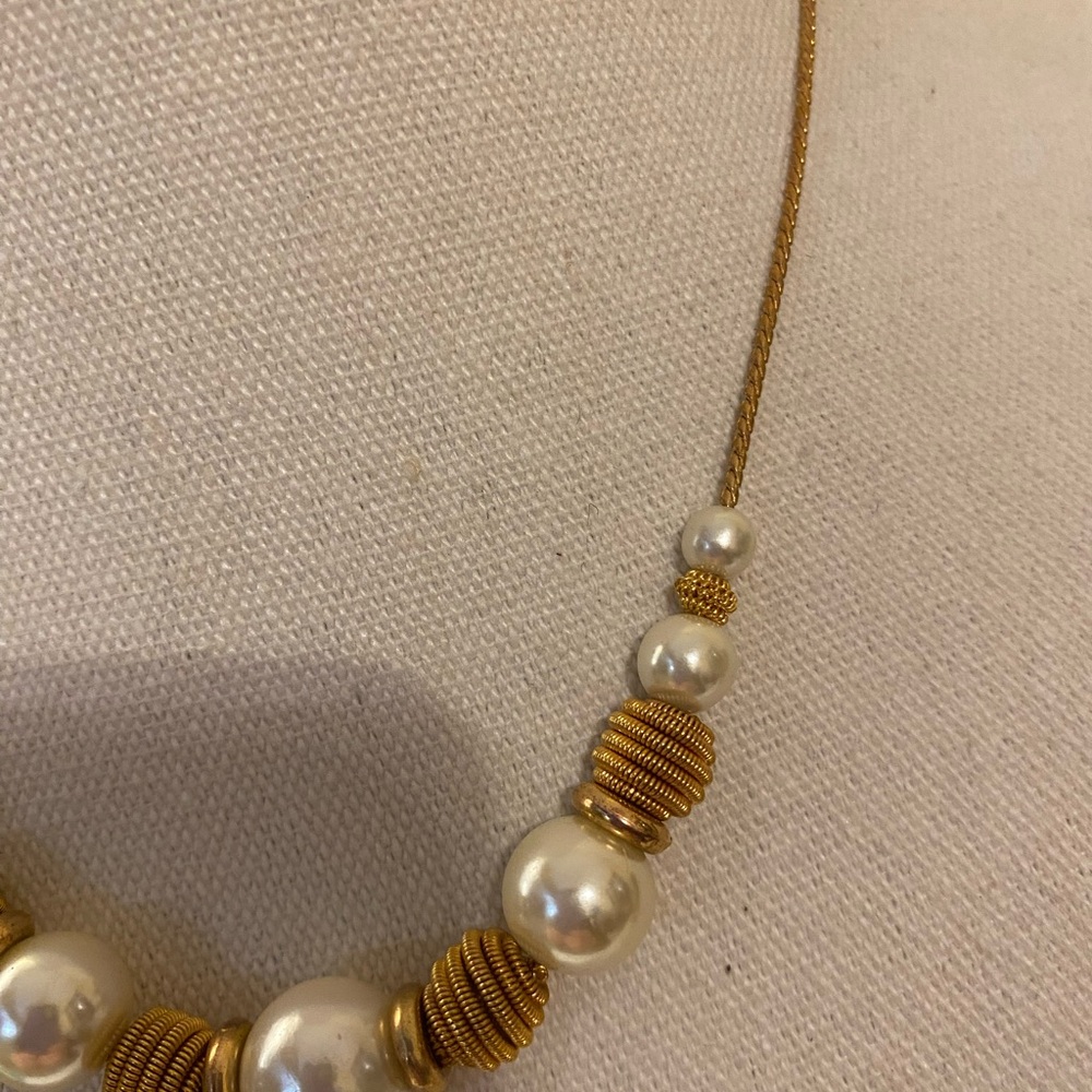Gold and Pearl Beaded Statement Necklace - Women Jewelry - Picture 3 of 7
